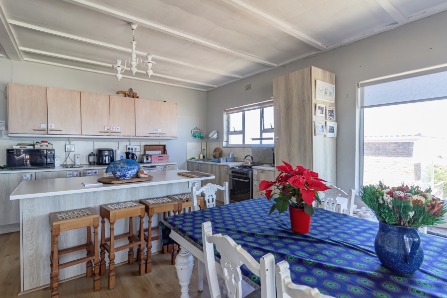 4 Bedroom Property for Sale in Yzerfontein Western Cape